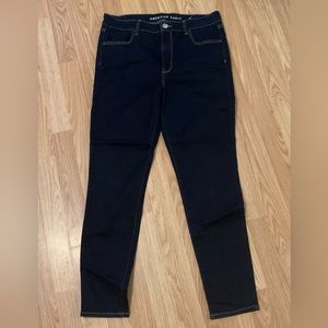 American Eagle Hi Rise Jeggings - Straight Leg - Size 14 - New